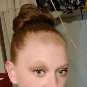 Meet your Posher, Paige